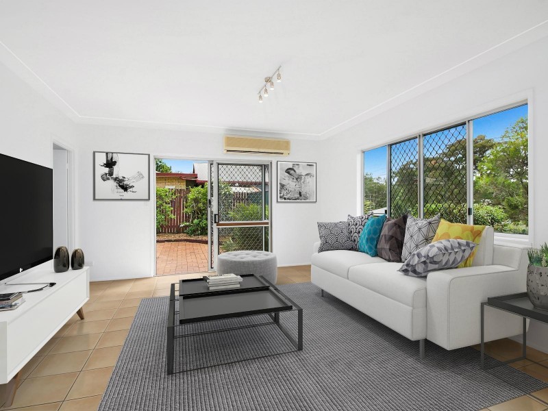 5 Barbara Street, Camira QLD 4300