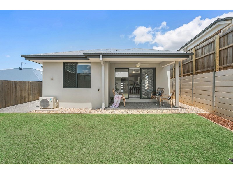 26 Heartwood Street, Spring Mountain QLD 4124
