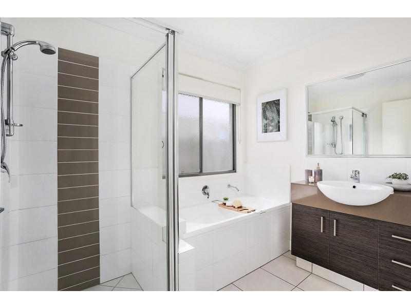 11 Fitzpatrick Circuit, Augustine Heights QLD 4300