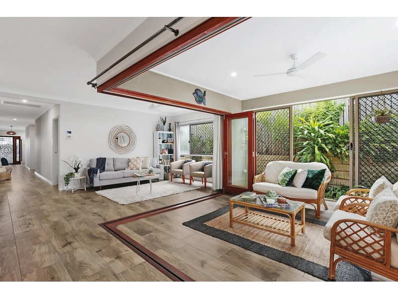 82 Landing Circuit, Springfield Lakes QLD 4300