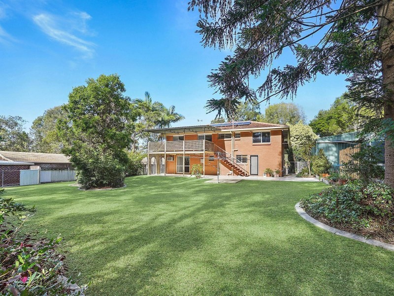 60 Dale Road, Camira QLD 4300