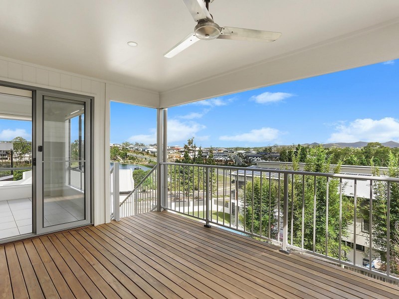40 Landing Circuit, Springfield Lakes QLD 4300