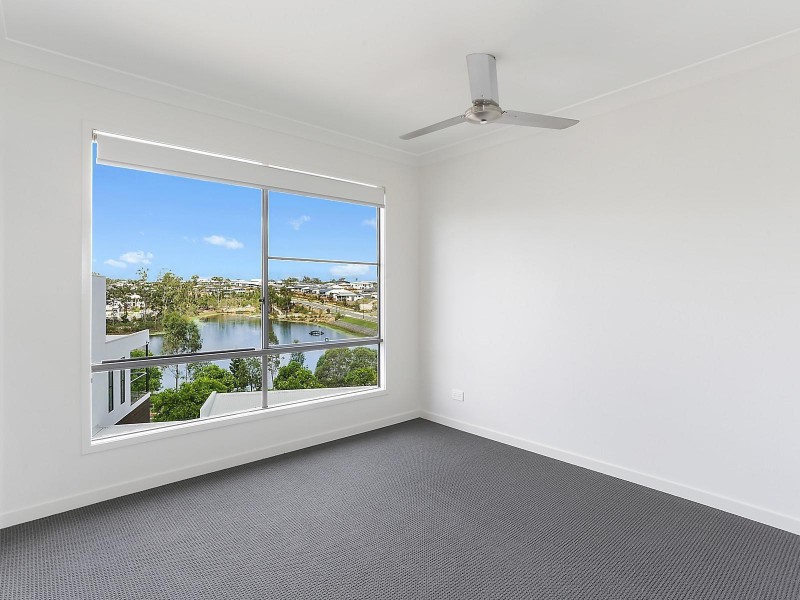 40 Landing Circuit, Springfield Lakes QLD 4300