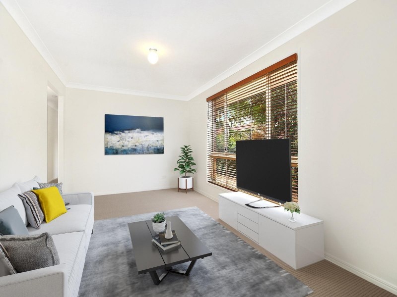 8 Opal Place, Springfield QLD 4300