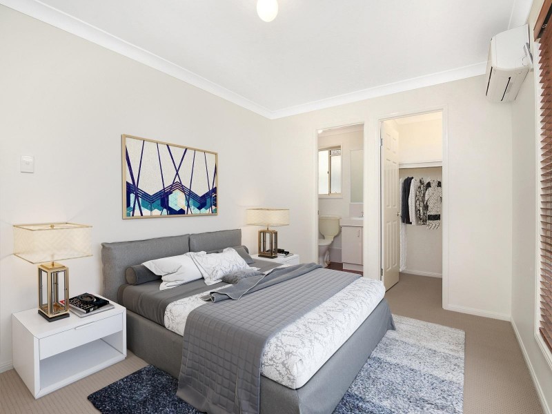 8 Opal Place, Springfield QLD 4300