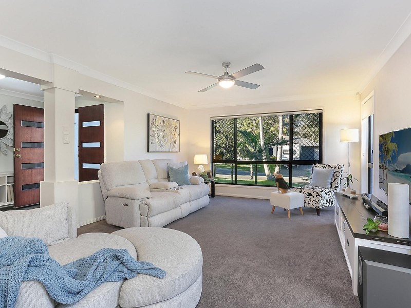 14 Amarillo Place, Springfield Lakes QLD 4300