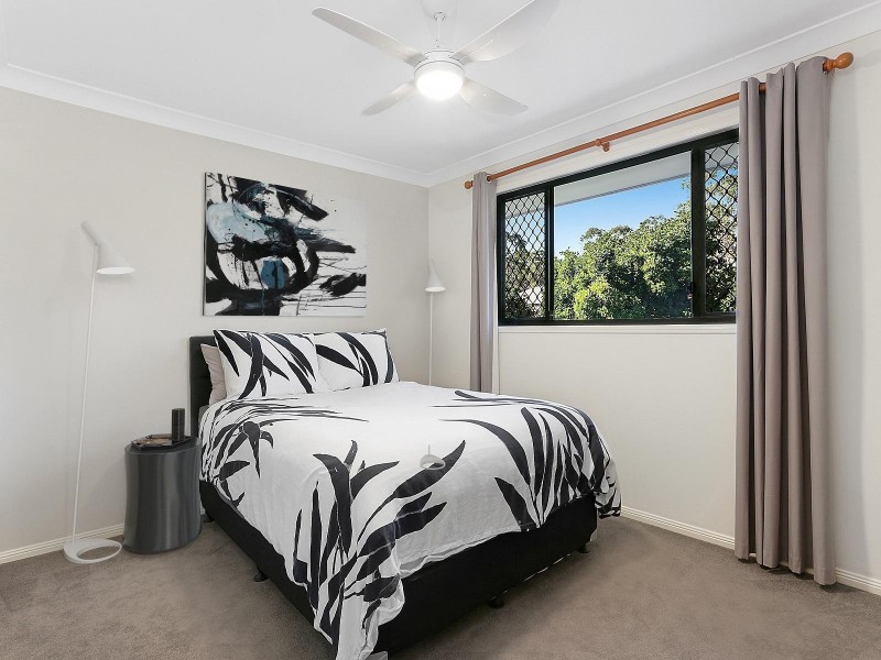 14 Amarillo Place, Springfield Lakes QLD 4300