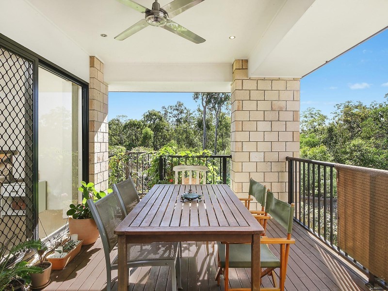16 Morialta Street, Springfield Lakes QLD 4300
