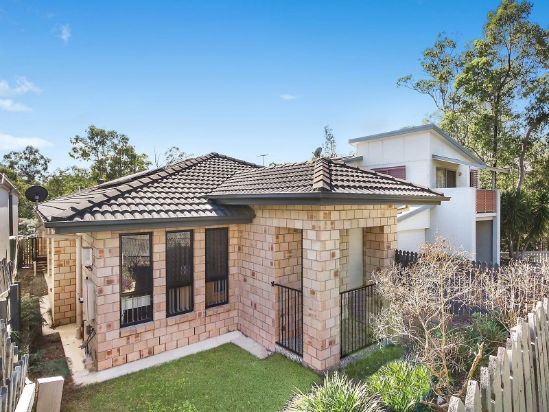 16 Morialta Street, Springfield Lakes QLD 4300