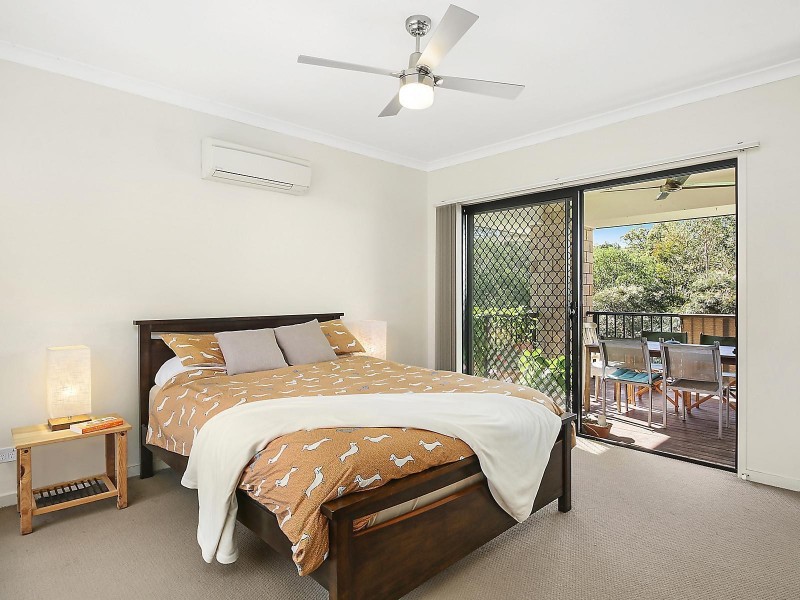 16 Morialta Street, Springfield Lakes QLD 4300