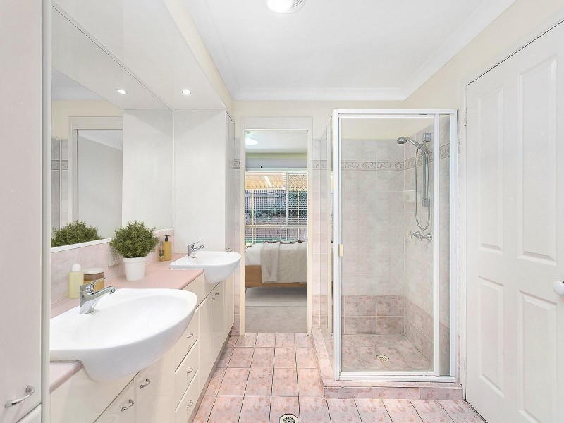 25 Highridge Road, Springfield QLD 4300
