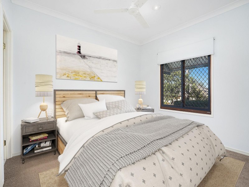 21 Emma Place, Springfield Lakes QLD 4300