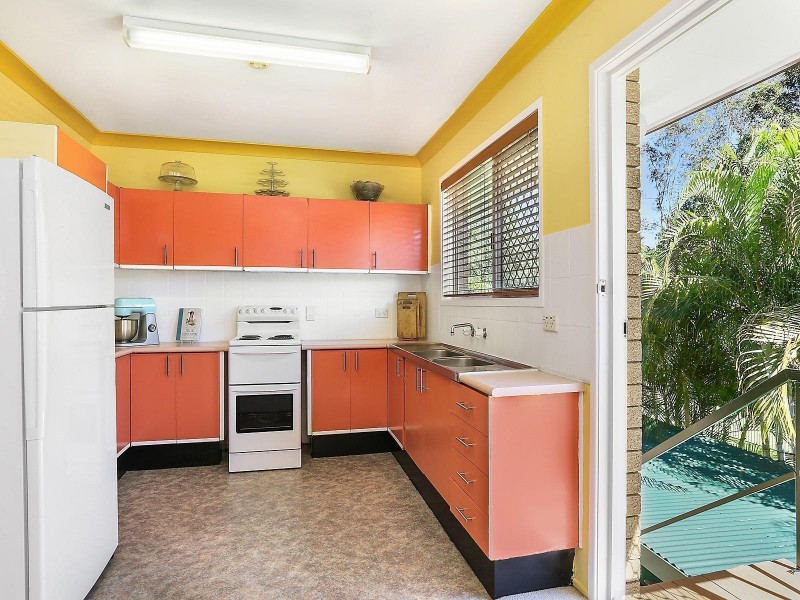 8 Jean Road, Camira QLD 4300