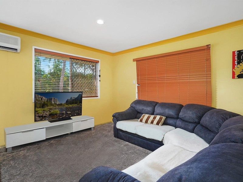 8 Jean Road, Camira QLD 4300