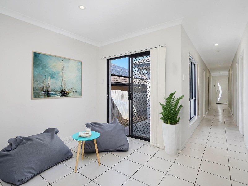 14 Timberlake Place, Springfield Lakes QLD 4300