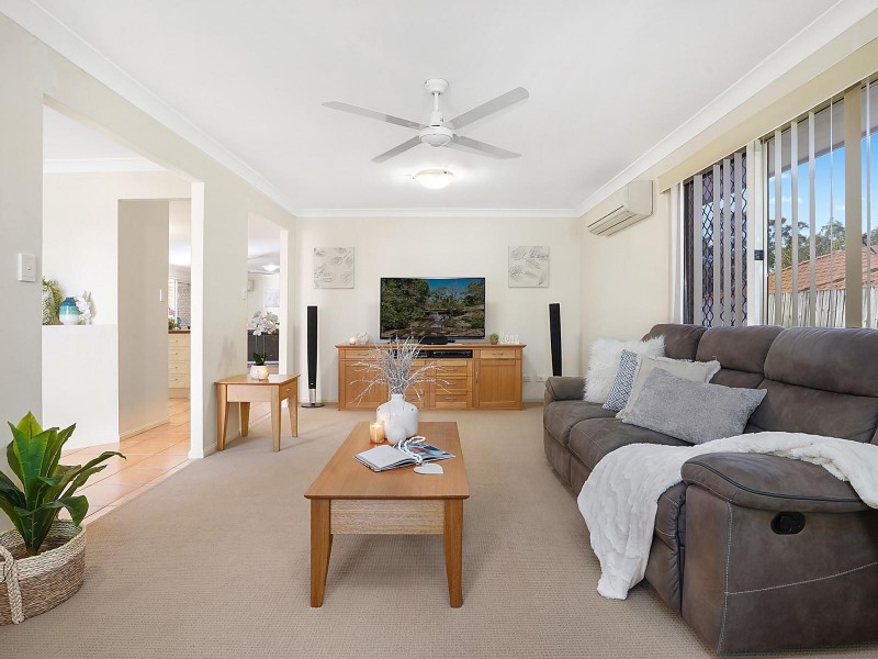 11 Harriet Court, Springfield Lakes QLD 4300