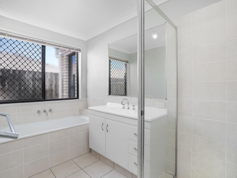 49 Caraway Street, Springfield Lakes QLD 4300