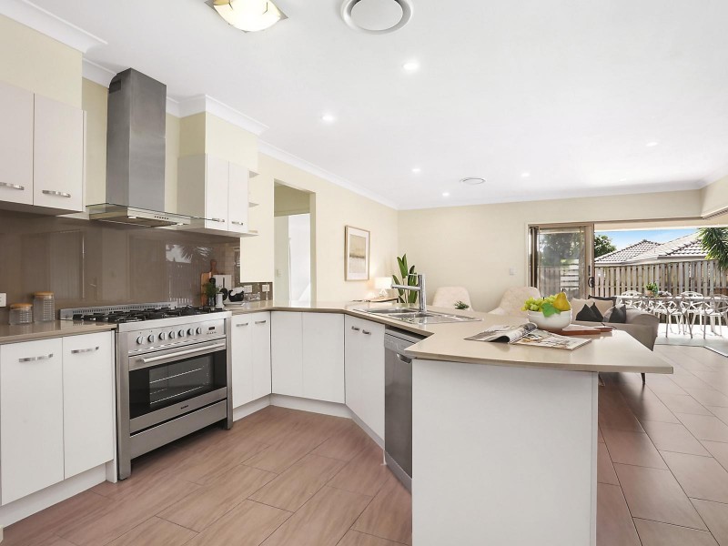 42 Roach Crescent, Redbank Plains QLD 4301