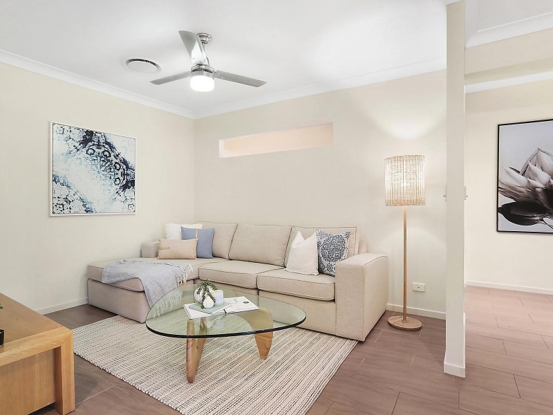 42 Roach Crescent, Redbank Plains QLD 4301