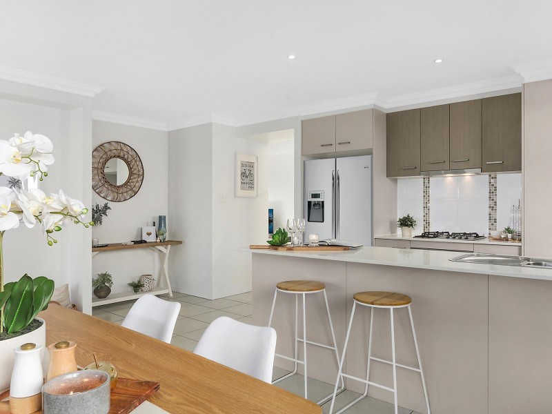 17 Chamomile Street, Springfield Lakes QLD 4300