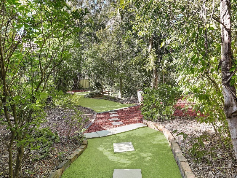 83 Mikkelsen Road, Camira QLD 4300