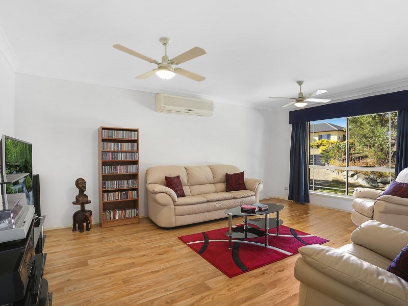 7 Norwood Row, Springfield QLD 4300