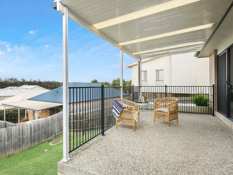 4 Treeview Lane, Springfield Lakes QLD 4300