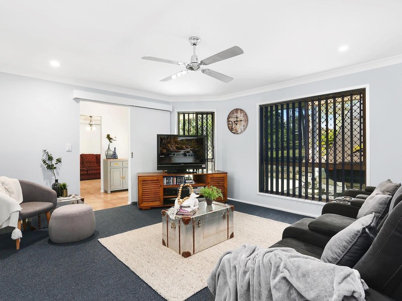 307A Old Logan Road, Camira QLD 4300