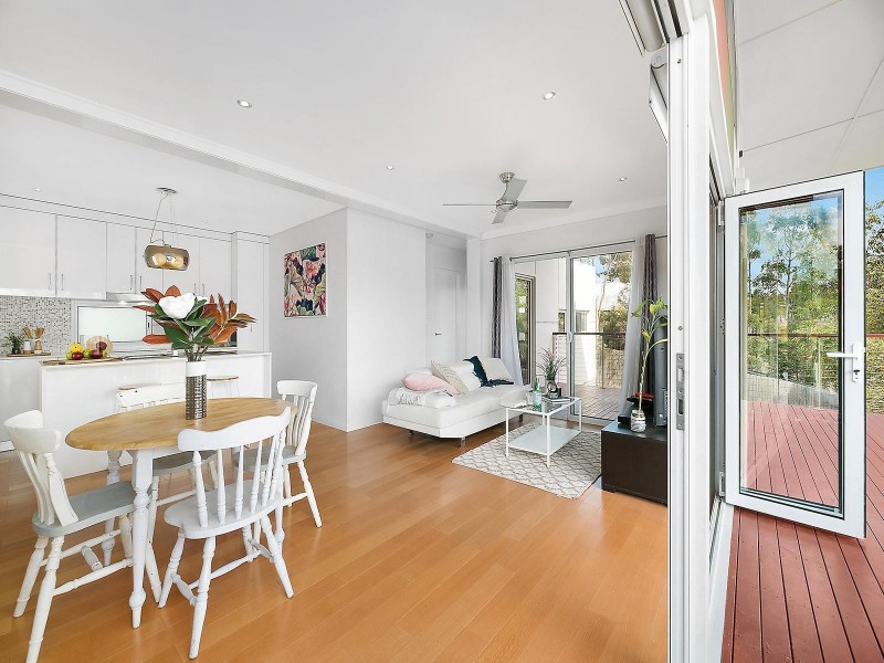 8 Boronia Court, Springfield Lakes QLD 4300