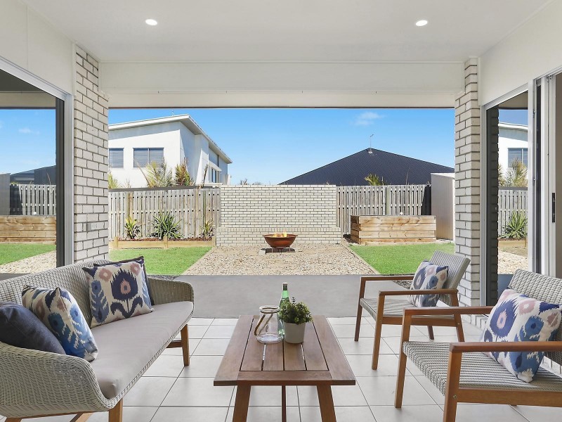 11 Serenity Street, South Ripley QLD 4306