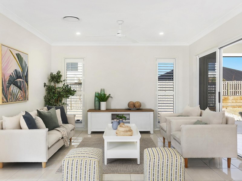 11 Serenity Street, South Ripley QLD 4306