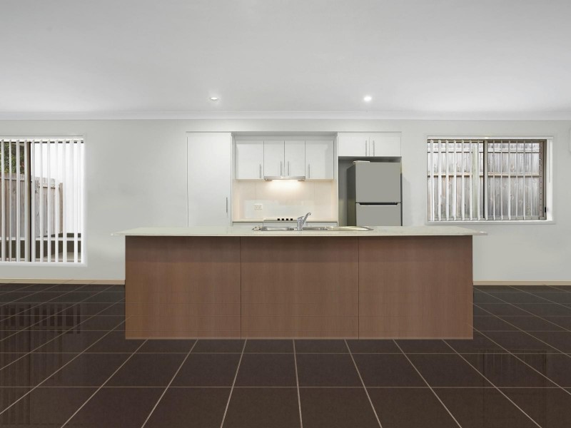 28 Francisca Drive, Augustine Heights QLD 4300