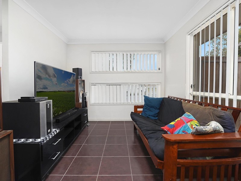 28 Francisca Drive, Augustine Heights QLD 4300