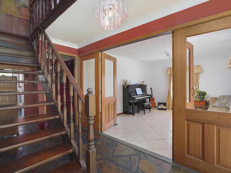 26 Meier Road, Camira QLD 4300