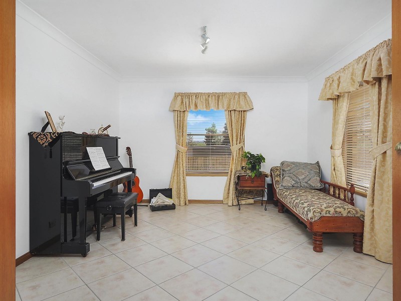 26 Meier Road, Camira QLD 4300