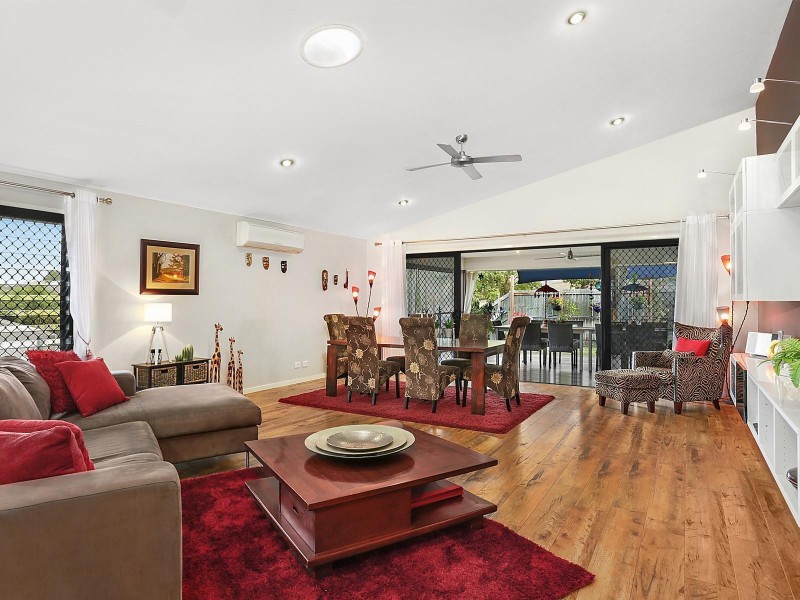 57 Lakes Entrance Drive, Springfield Lakes QLD 4300