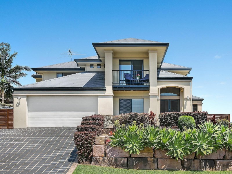 15 Fontanna Way, Springfield Lakes QLD 4300