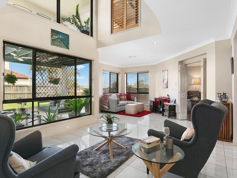 15 Fontanna Way, Springfield Lakes QLD 4300