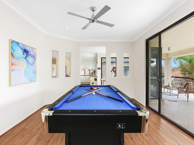 51 Lakes Entrance Drive, Springfield Lakes QLD 4300