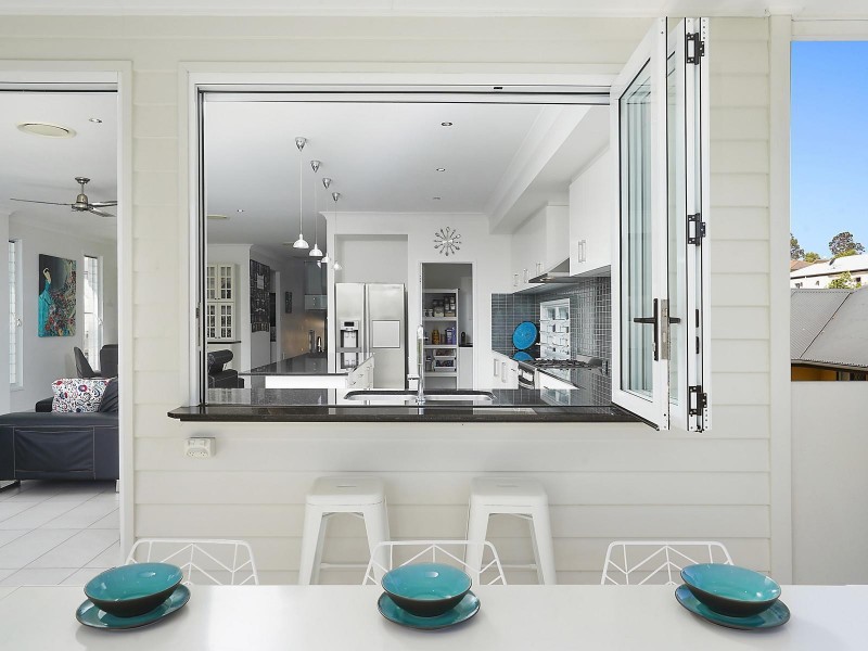 14 Lakeview Place, Springfield Lakes QLD 4300