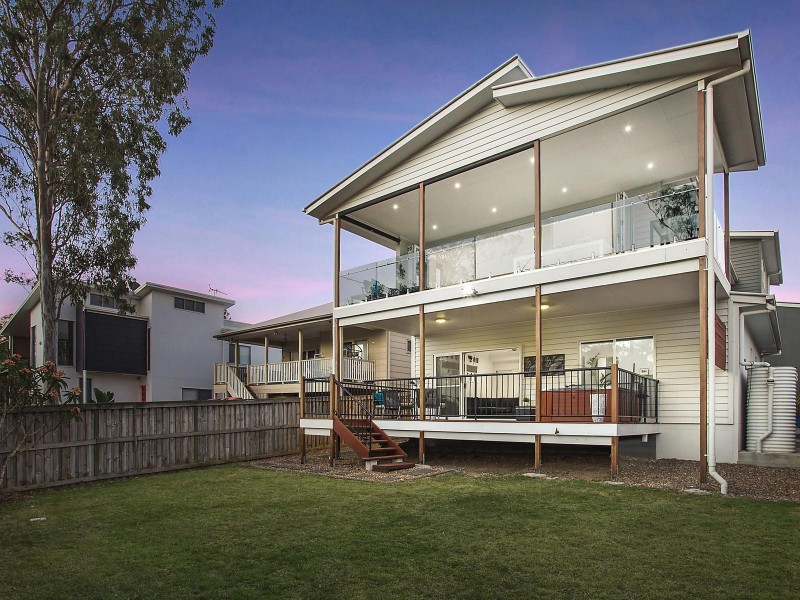 14 Lakeview Place, Springfield Lakes QLD 4300