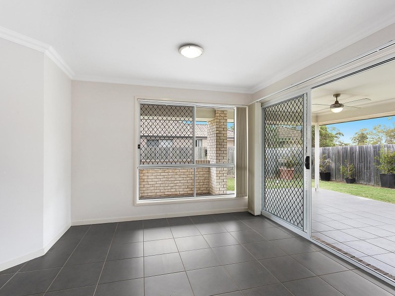 35 Gordon Drive, Bellbird Park QLD 4300