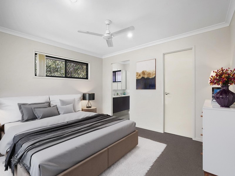 28 Chamomile Street, Springfield Lakes QLD 4300
