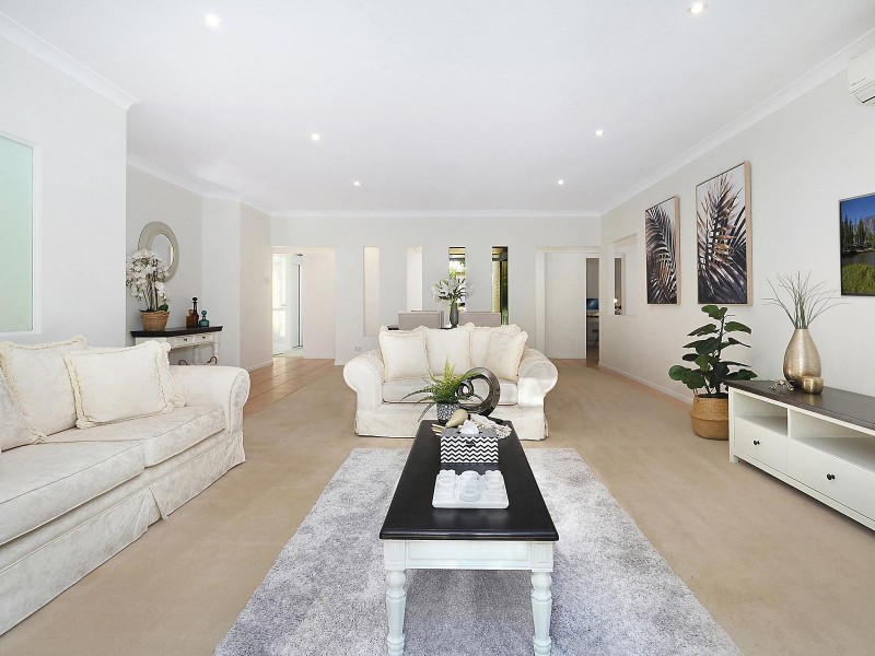 17-19 Hayes Avenue, Camira QLD 4300