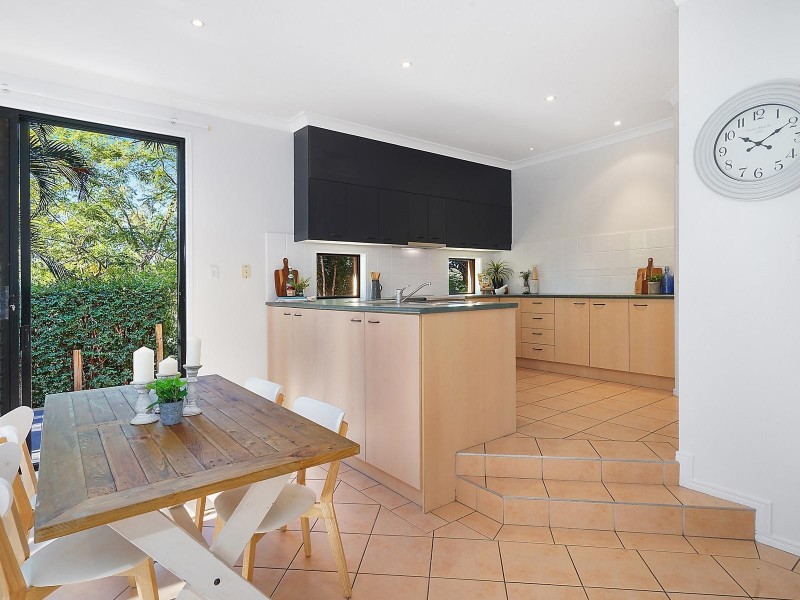 17-19 Hayes Avenue, Camira QLD 4300