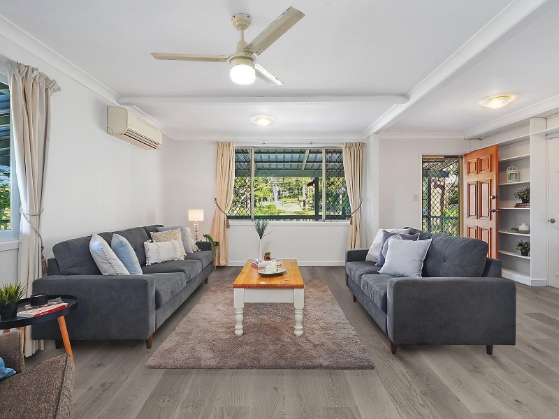 17-19 Hayes Avenue, Camira QLD 4300