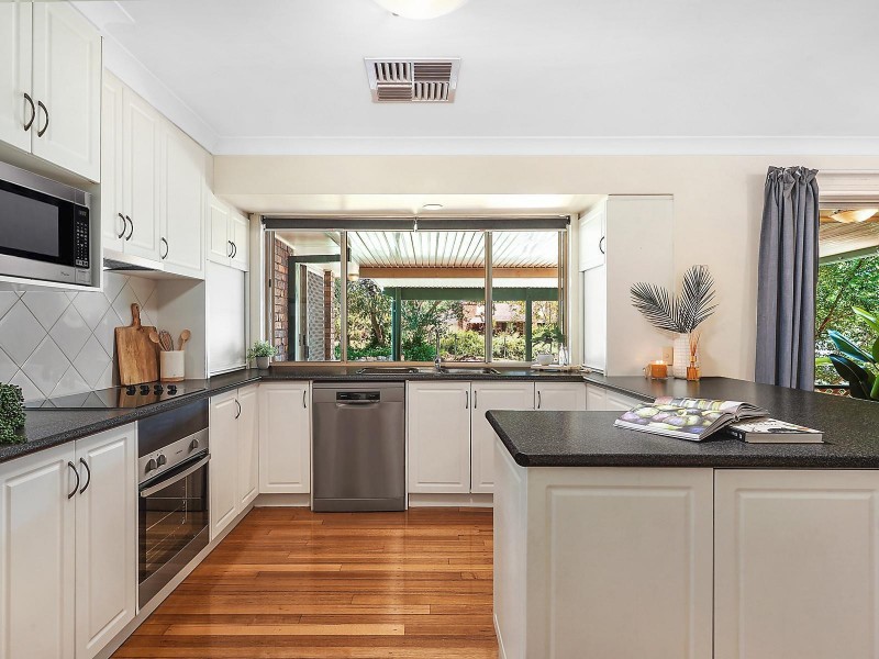 3a Hilton Drive, Camira QLD 4300