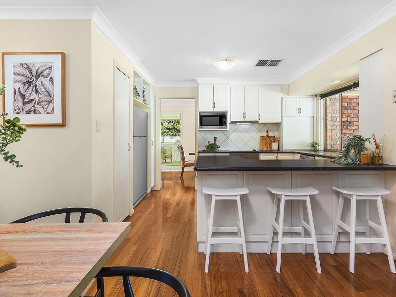 3a Hilton Drive, Camira QLD 4300