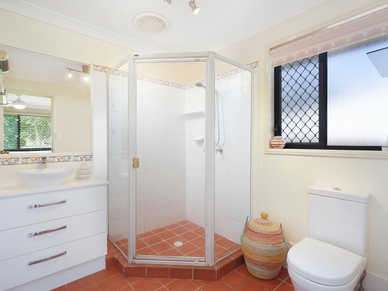12 James Josey Avenue, Springfield Lakes QLD 4300