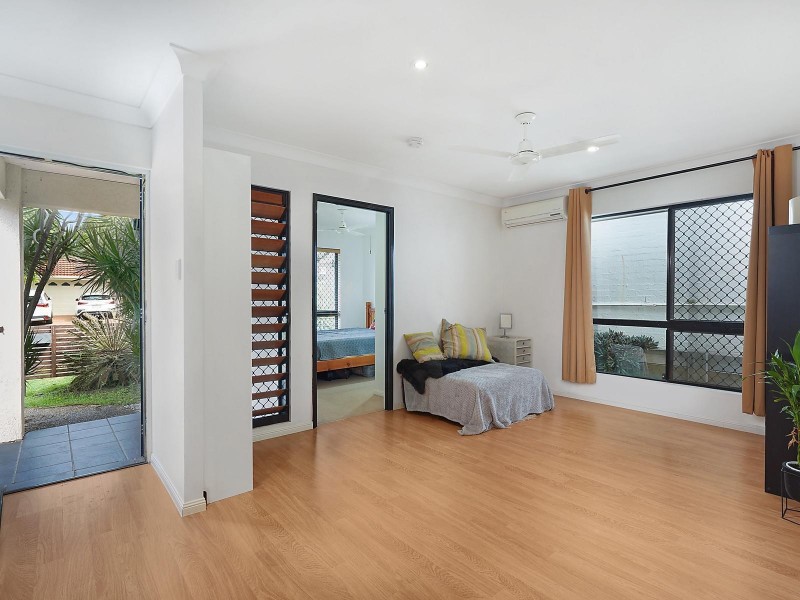 60 Swallowtail Crescent, Springfield Lakes QLD 4300